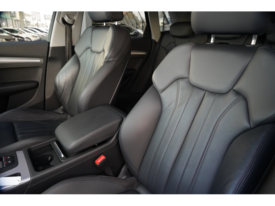 2020 Audi Q5 - image 30