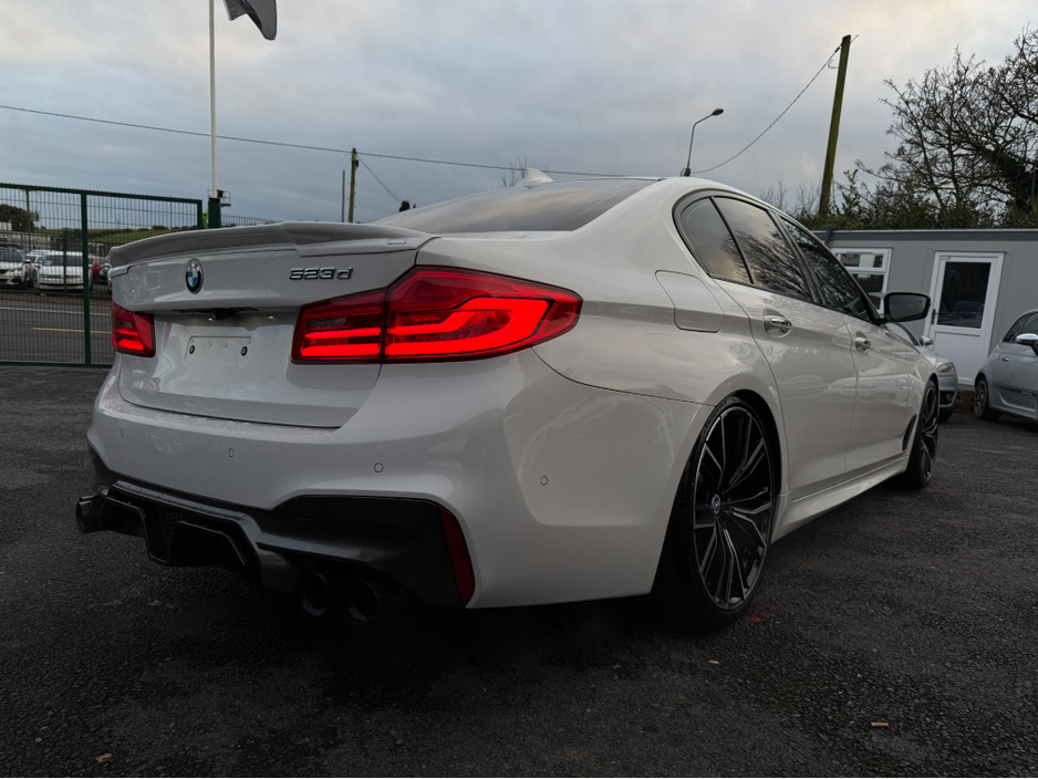 2017 BMW 5 Series M-SPORTS SUNROOF HUGE SPEC // STUNNING CAR €26,950