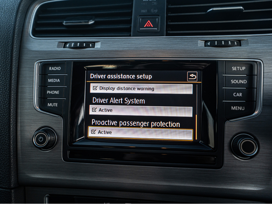 2015 Volkswagen Golf 152 VW Golf 1.6tdi/New NCT/1yr warranty €10,888