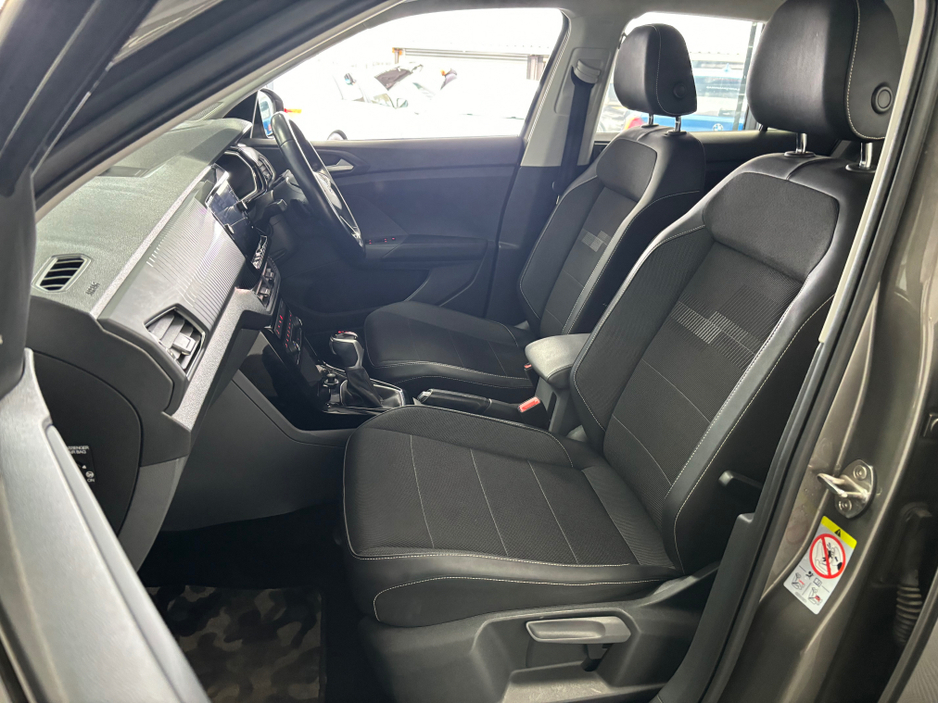 2020 Volkswagen T-Cross - image 15