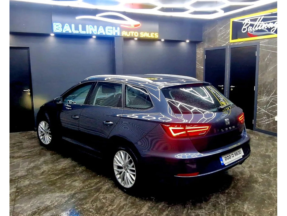 2020 SEAT Leon 1.6TDI 115HP 17" Wheels SE €10,950