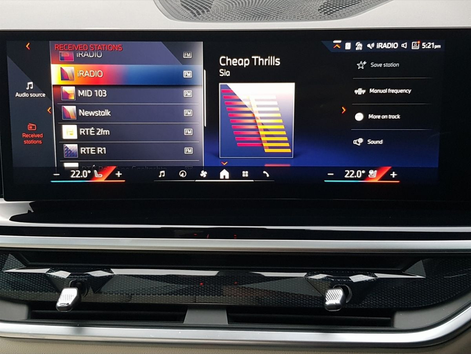 2025 BMW X5 xDrive50e M Sport