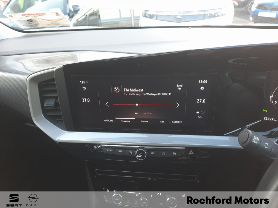 2022 Opel Mokka - image 14