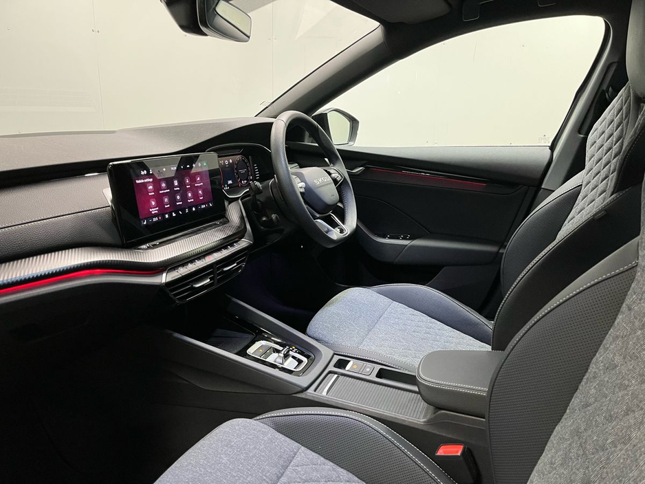 2025 Skoda Octavia - image 4