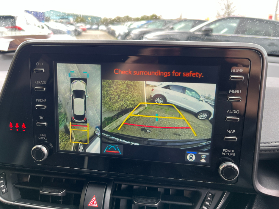 2020 Toyota C-HR - image 17