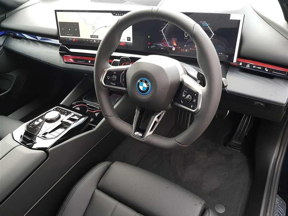 2026 BMW 5 Series - image 6