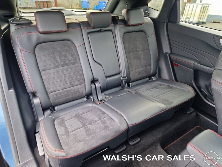 2023 Ford Kuga St-line X 5D 1.5TD 120 S6.2 M6 €29,900