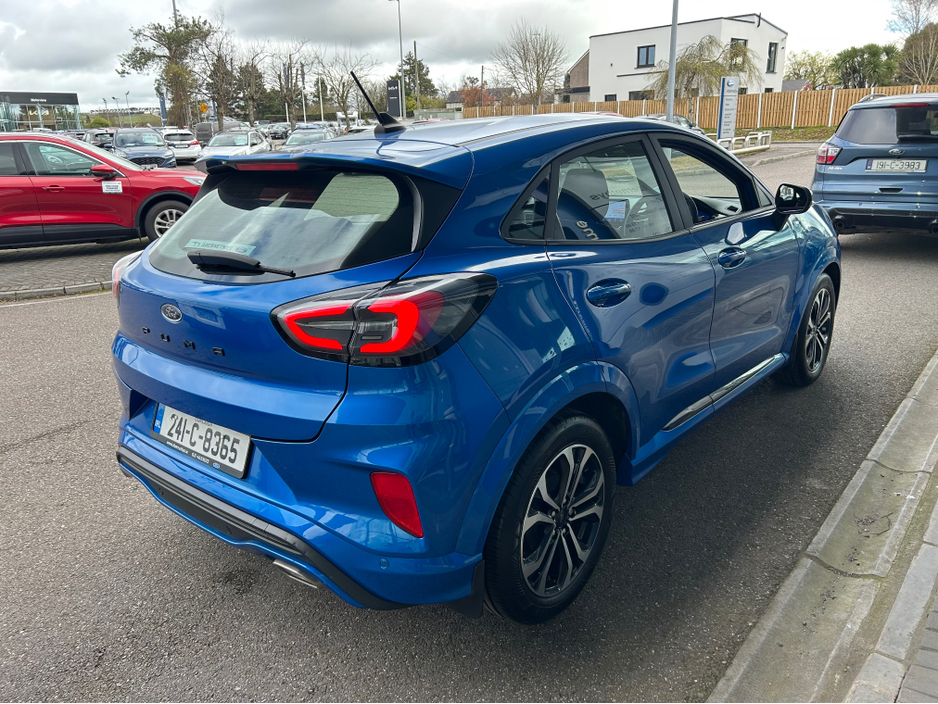 2024 Ford Puma - image 9