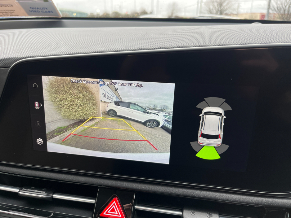 2023 Kia Niro - image 21