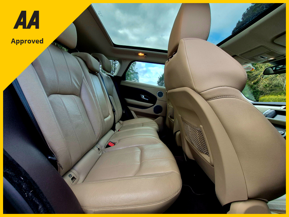 2016 Land Rover Range Rover Evoque - image 9