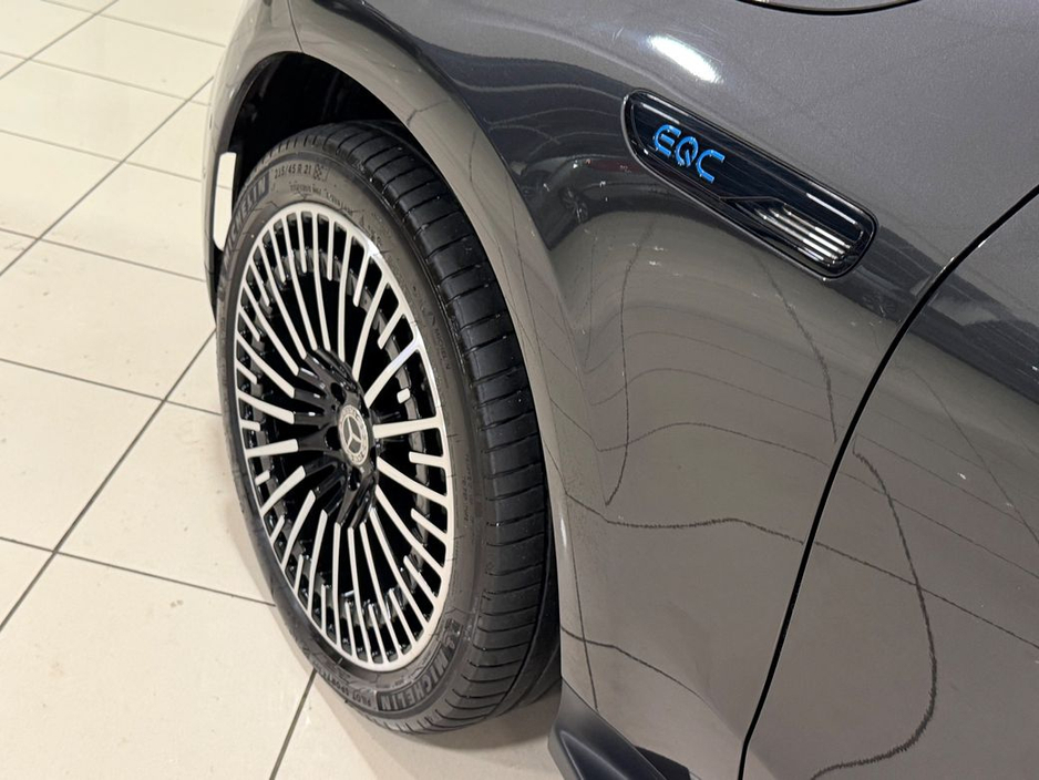 2023 Mercedes-Benz EQC 400 4MATIC AMG LINE PREMIUM=LOW MILES//SUNROOF//232 REG=FULL MERCEDES SERVICE HISTORY=TAILORED FINANCE PACKAGES AVAILABLE=TRADE IN'S WELCOME €42,995