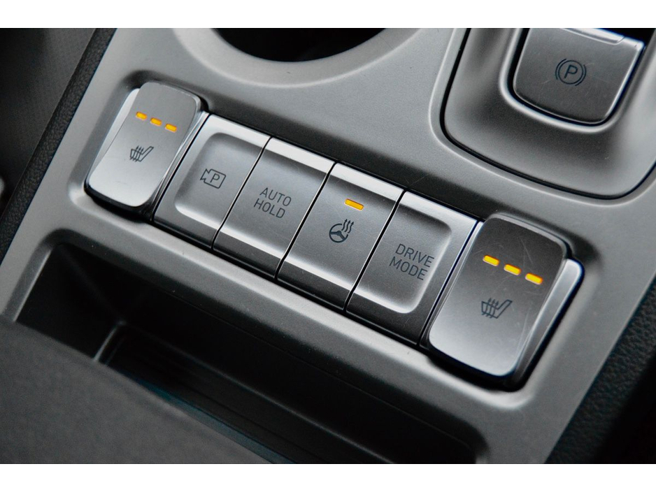 2022 Hyundai Kona Kona EV Premium 39 kWh