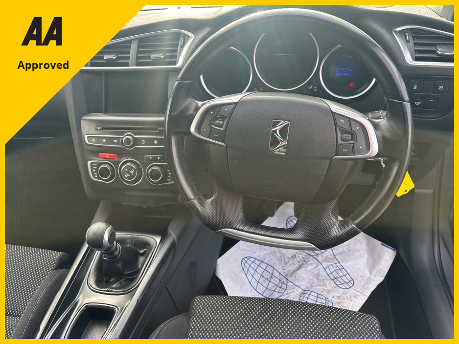 2017 Citroen DS4 ELEGANCE 1.2 PURETECH S/S 5DR GREAT SPEC €9,950