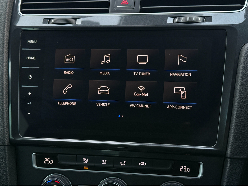 2017 Volkswagen Golf 172 REG NEW MODEL MK7.5 SAT NAV PACK PRIVACY GLASS-REVERSE CAMERA - NAVIGATION - CARPLAY - ANDROID AUTO - DISCOVER PRO €16,450