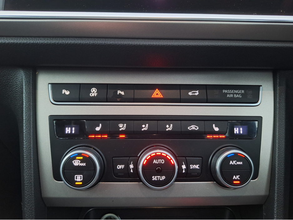 2022 SEAT Ateca *Deposit Taken* PA 2.0 TDI 150HP XP+ * Top Spec/Leather/Sunroof/Heated Seats/Camera* €27,950