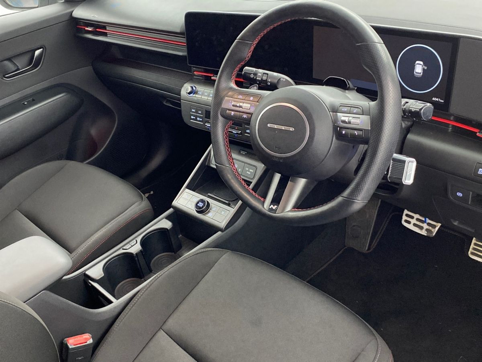 2025 Hyundai Kona - image 9