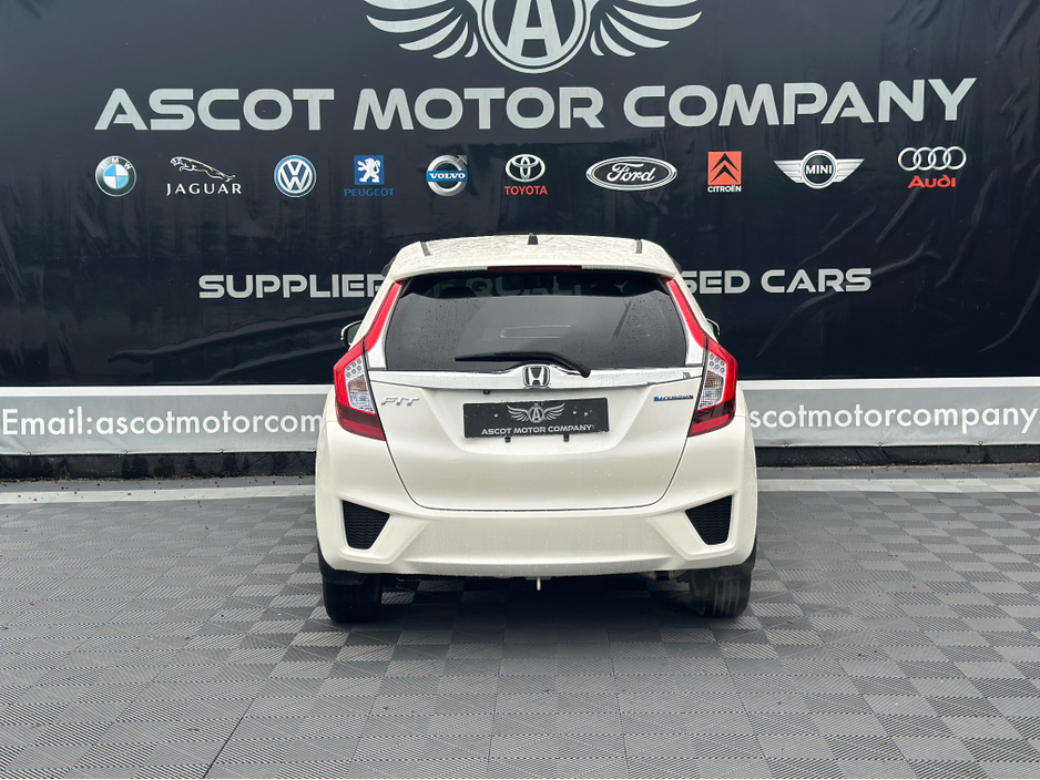 2014 Honda Fit Hybrid €8,950