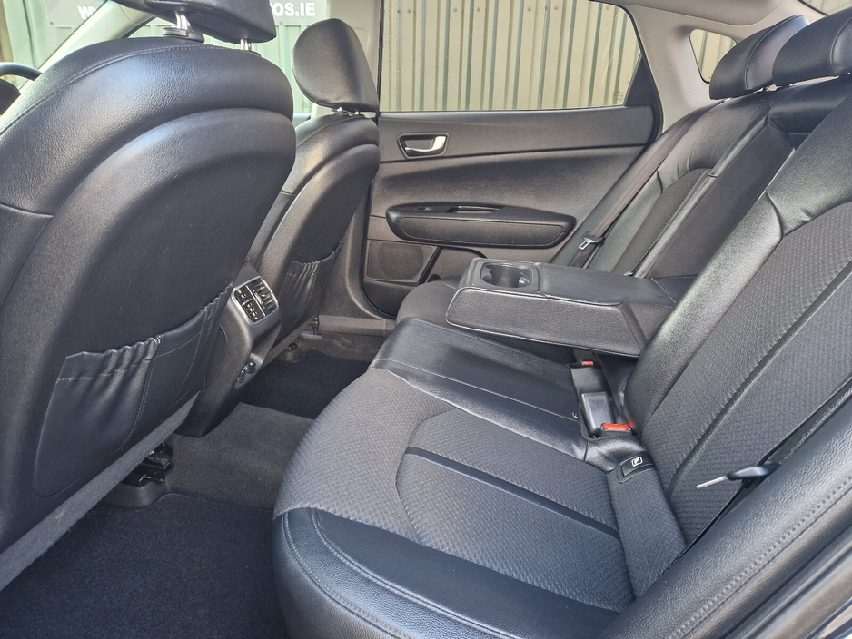 2017 Kia Optima 1.7 D Platinum SR Auto €10,950