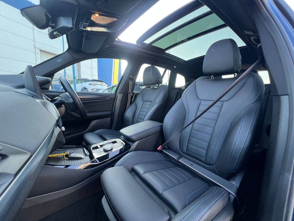 2024 BMW iX3 - image 2