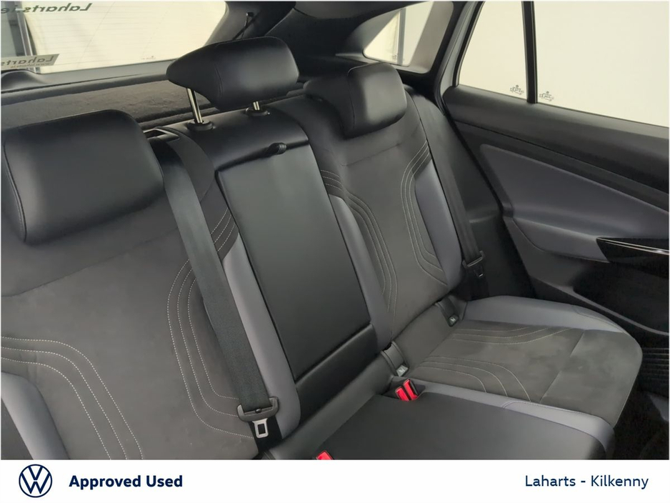 2023 Volkswagen ID.4 - image 26