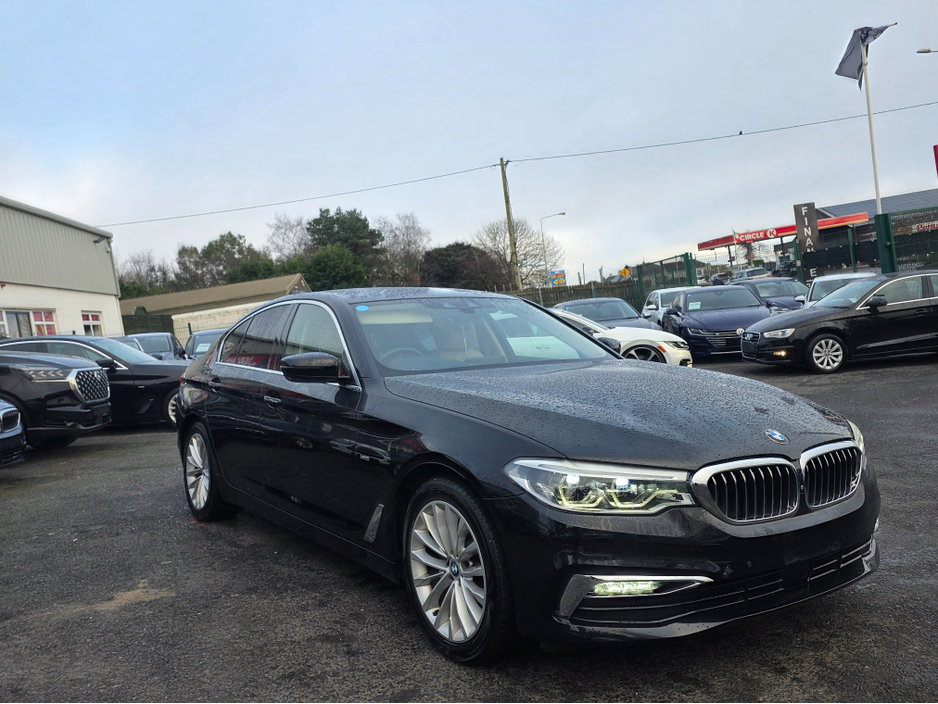 2017 BMW 5 Series ( 172 REG ) 523D LUXURY - CARPLAY NAVIGATION EDITION FULL LEATHER ELECTRIC HEATED SEATS - 360 REVERCE CAMERA - PRIVACY GLASS €24,950