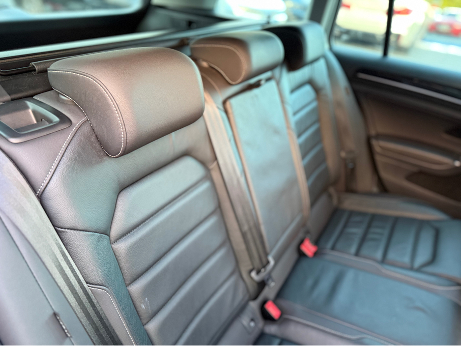 2019 Volkswagen Golf HIGHLINE PRO - 2.0L DIESEL - AUTO - 12M WARRANTY - CAR: 1600 €21,950