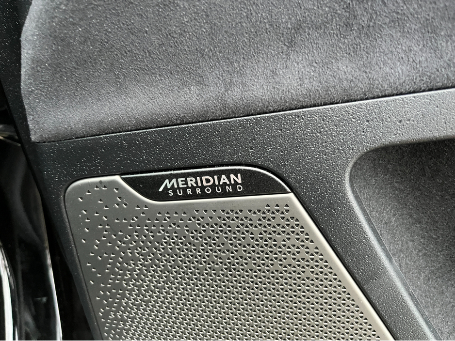 2025 Kia EV6 GT ELECTRIC //575BHP//MASSIVE SPEC//RARE//360 PARKING CAMERAS//MERIDIAN SOUND//HALF LEATHER HEATED BUCKET SEATS// €53,950