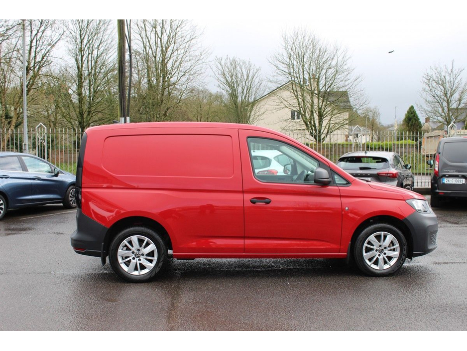 2023 Volkswagen Caddy  €21,500