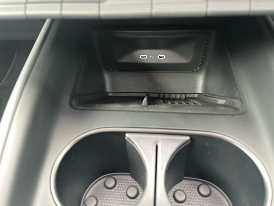 2026 Skoda Enyaq - image 15