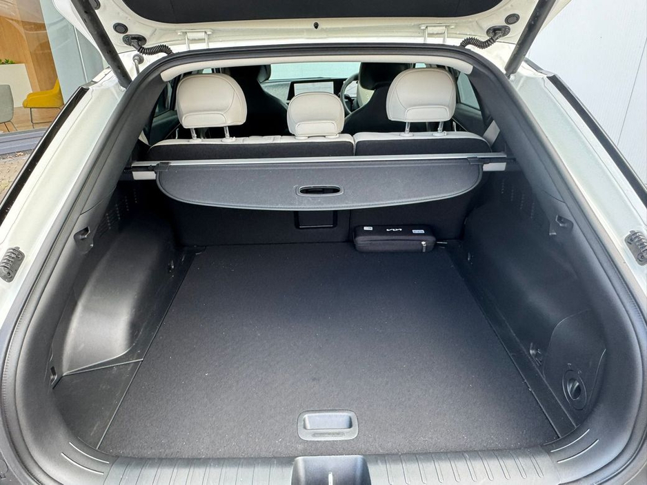 2024 Kia EV6 - image 15