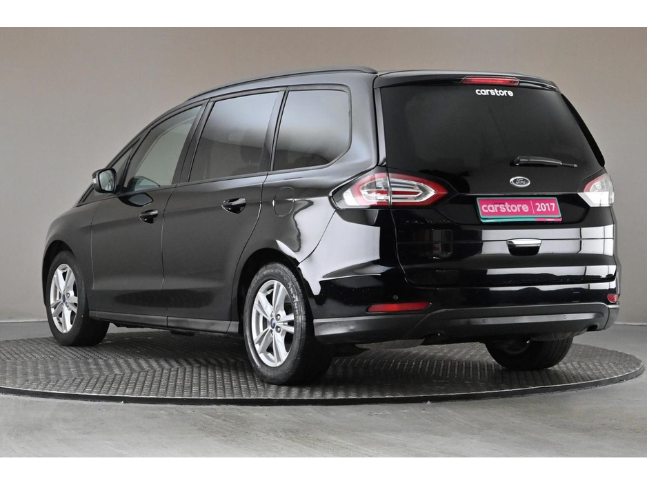2017 Ford Galaxy - image 7