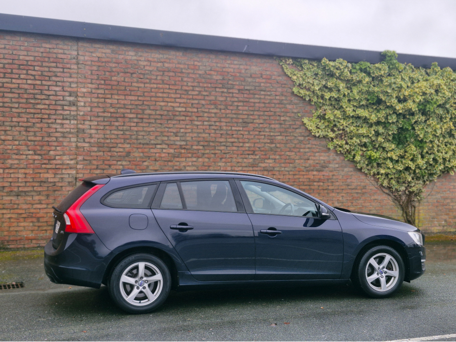 2015 Volvo V60 2.0 D D4 BUSINESS EDITION 190BHP €7,994