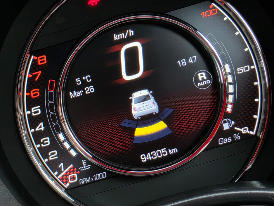 2017 Abarth 595 - image 42