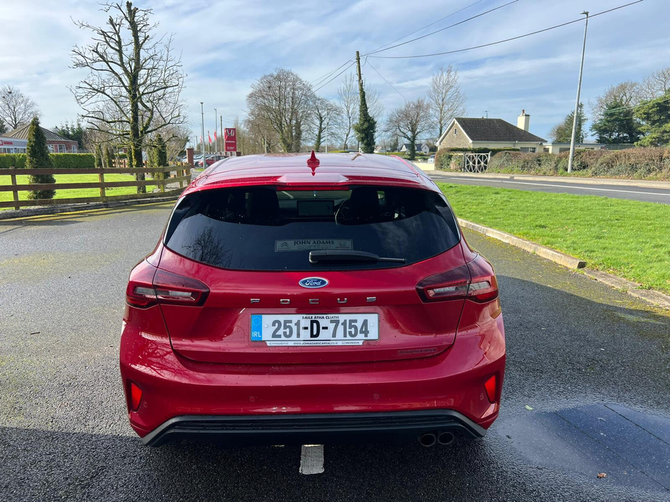 2025 Ford Focus - image 4