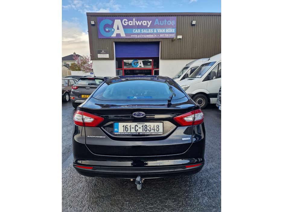 2016 Ford Mondeo - image 14