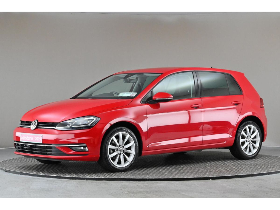 2019 Volkswagen Golf - image 4