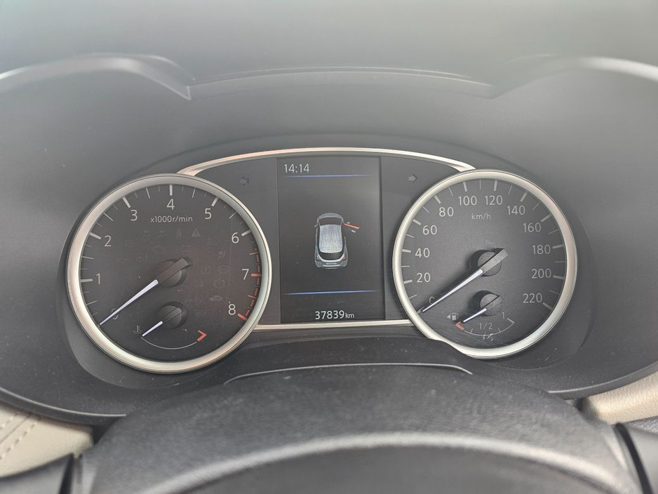 2022 Nissan Micra - image 21