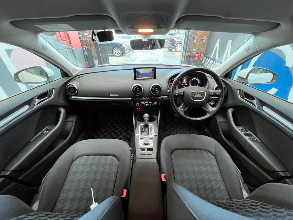 2016 Audi A3 Sportback 2016 AUDI A3 SPORTBACK TFSI 1.4 AUTOMATIC / CRUISE CONTROL / REVERSE CAMERA AND MORE