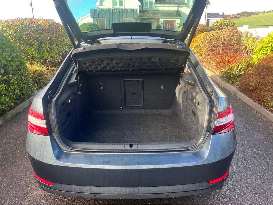 2019 Skoda Superb LAURIN & KLEMENT 2.0 TDI 150HP 4DR €23,750