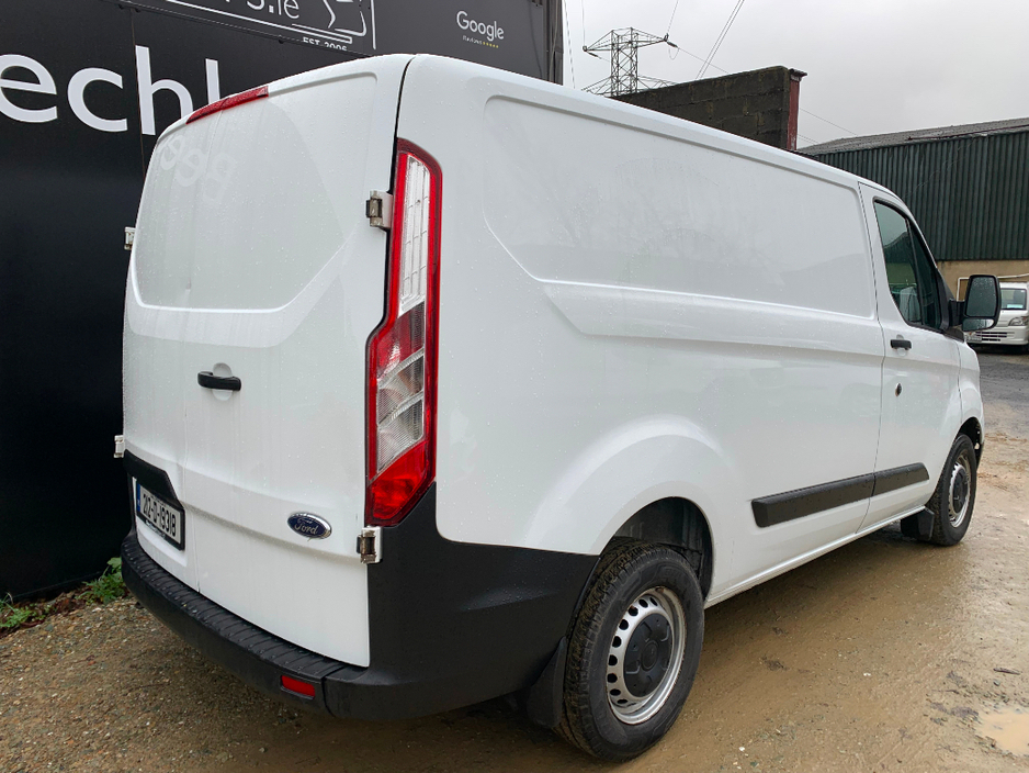 2021 Ford Transit Custom 2.0 TDCI 105 PS SWB // PRICE EXCL. VAT // ONE OWNER // GREAT CONDITION // 06/26 CVRT // €12,154