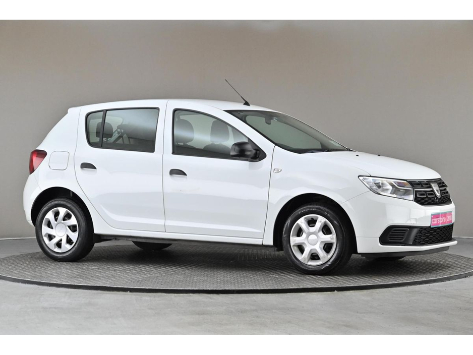 2018 Dacia Sandero - image 12