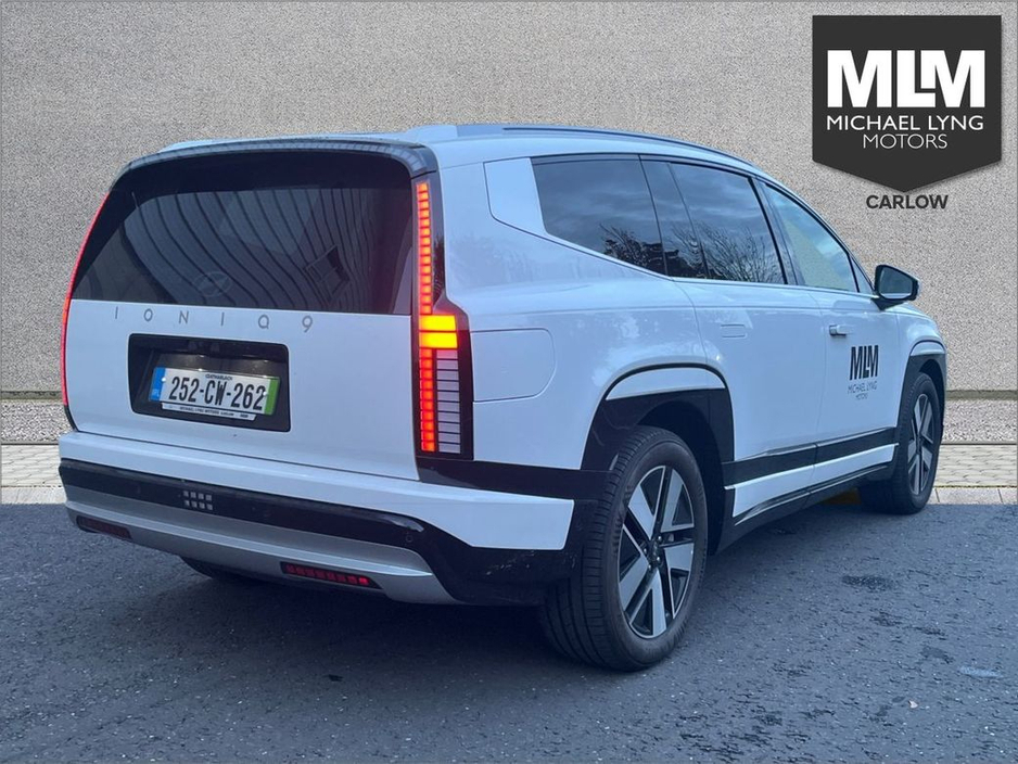 2025 Hyundai Ioniq 9 RWD standard (Long Range) Platinum €71,995