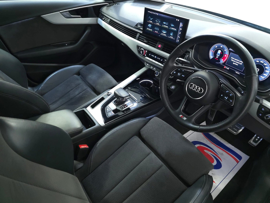 2020 Audi A4 35 TDI 163HP S Tronic S line €31,950