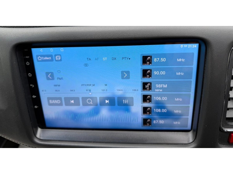 2015 Honda Vezel - image 14