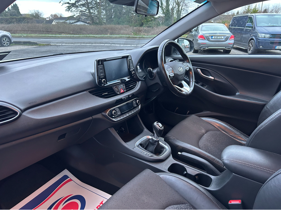 2020 Peugeot 308 ACTIVE 1.5 HDI. FRESH NCT 03/28. FINANCE AVAILABLE. TRADE IN WELCOME. www.nangleharris.ie. ALL CARS CHECKED WITH MOTORCHECK.IE CALL 01 5620011 €12,900