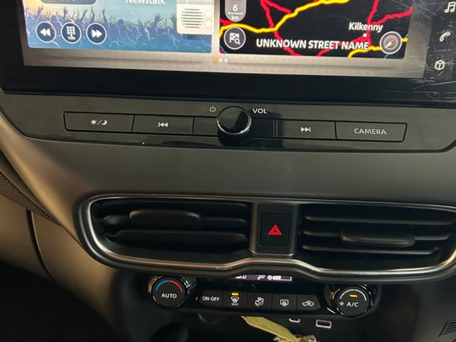 2025 Nissan Juke - image 15