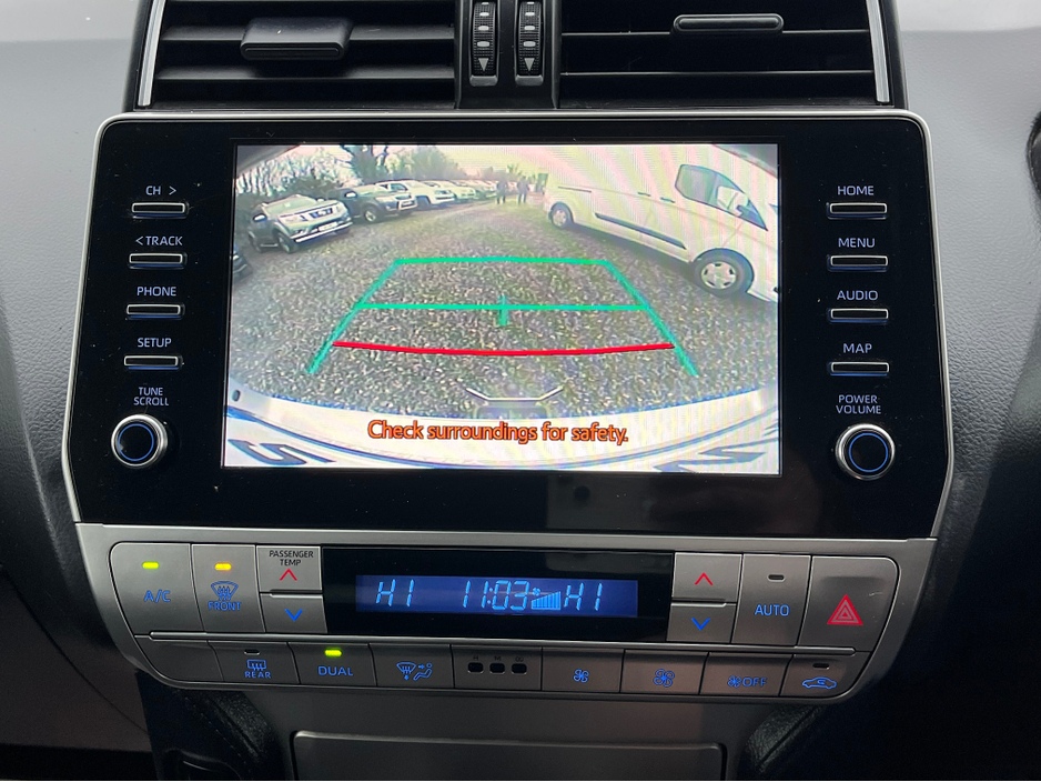 2021 Toyota Landcruiser - image 17