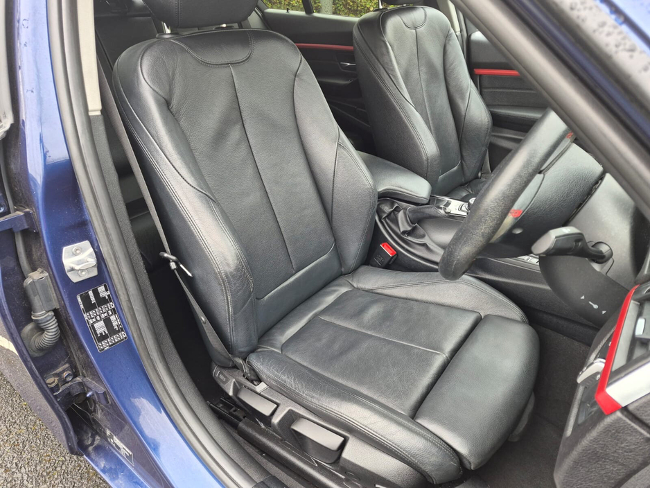 2019 BMW 3 Series - image 13