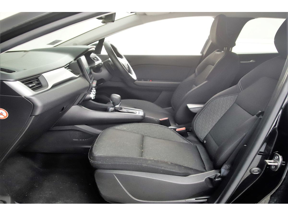 2023 Renault Captur - image 15