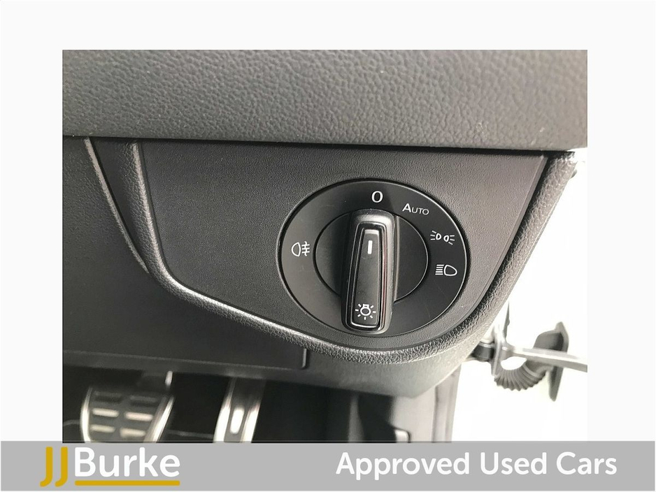 2020 Volkswagen Polo - image 22